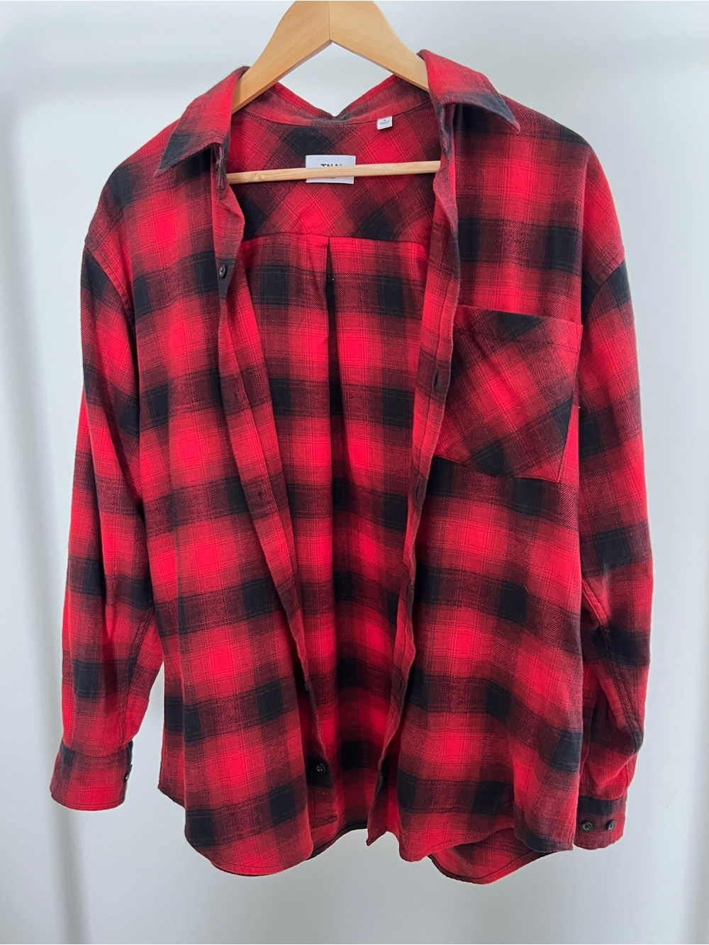 Aritzia Red & Black Plaid Flannel Button-Down Shirt - Size Small